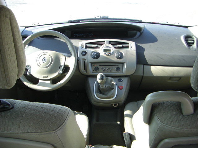 RENAULT GRAND SCENIC 1.9 DCI 120CV 7 PLAZAS