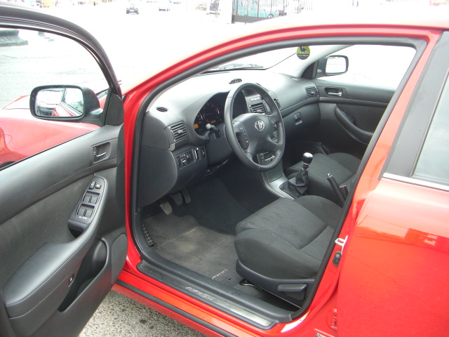 TOYOTA AVENSIS 2.2 D4D 150CV