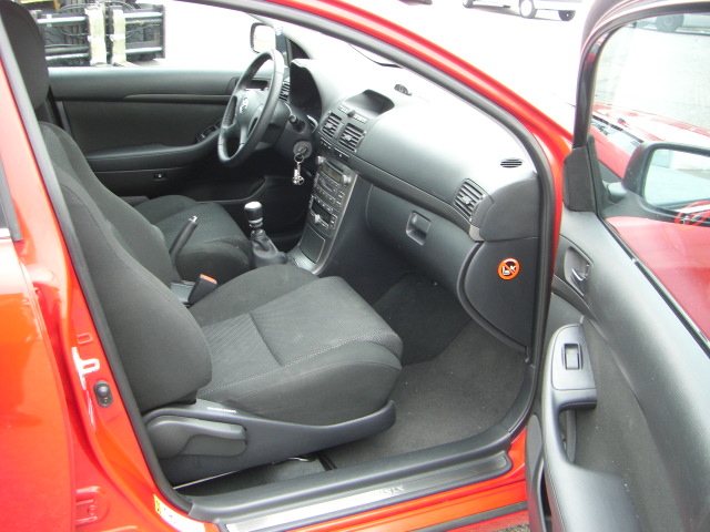 TOYOTA AVENSIS 2.2 D4D 150CV