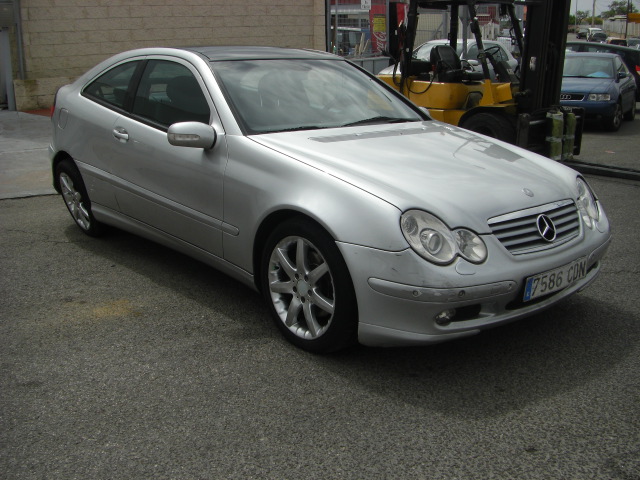 MERCEDES BENZ C-230 KOMPRESSOR 1.8 GASOLINA 190CV SPORTCOUPE
