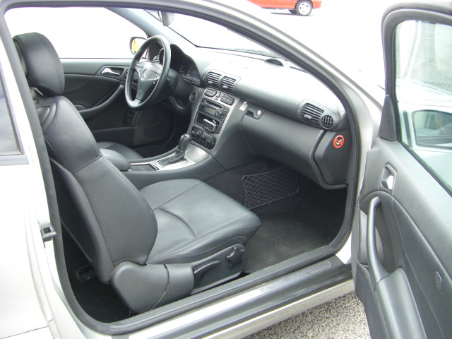 MERCEDES BENZ C-230 KOMPRESSOR 1.8 GASOLINA 190CV SPORTCOUPE