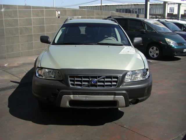 VOLVO XC 70 4X4 CROSS COUNTRY D5