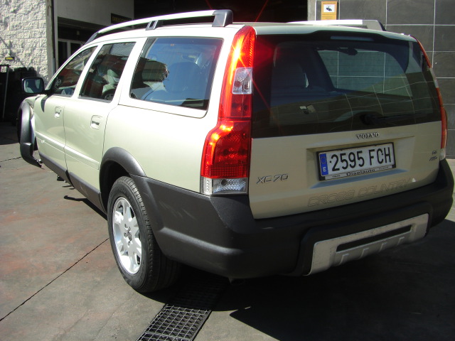 VOLVO XC 70 4X4 CROSS COUNTRY D5