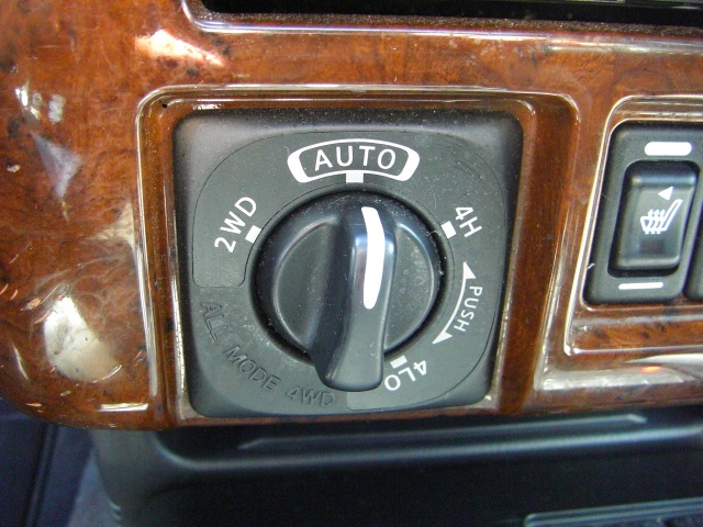 NISSAN PATHINDER 3.3 GASOLINA 147CV AUTOMATICO 4X4