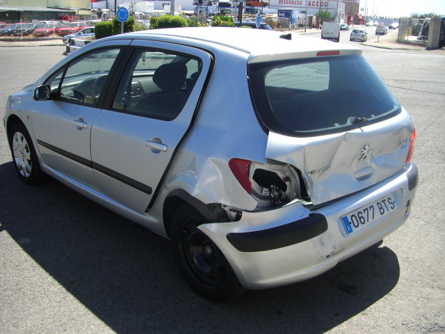 PEUGEOT 307 XT 2.0 HDI 108CV