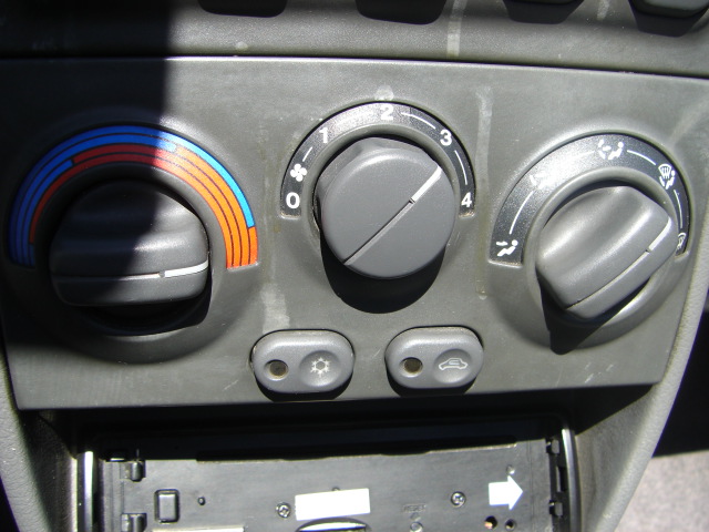 FIAT PUNTO 90 ELX CABRIO 1.6 GASOLINA 88CV