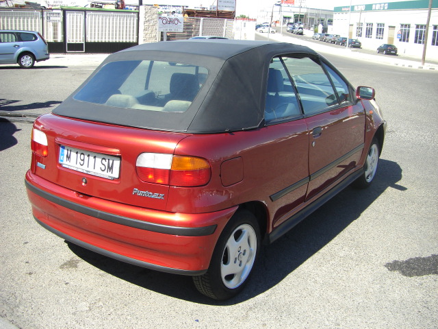 FIAT PUNTO 90 ELX CABRIO 1.6 GASOLINA 88CV