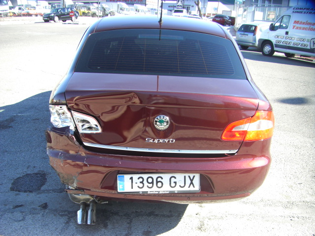 SKODA SUPER B 2.0 TDI 140CV