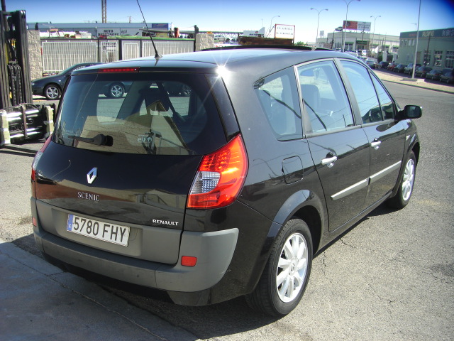 RENAUL GRAND SCENIC 1.5 DCI 106CV