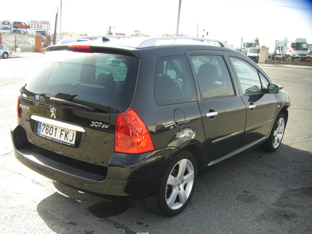PEUGEOT 307 SW XSI 1.6 HDI 110CV 7 PLAZAS