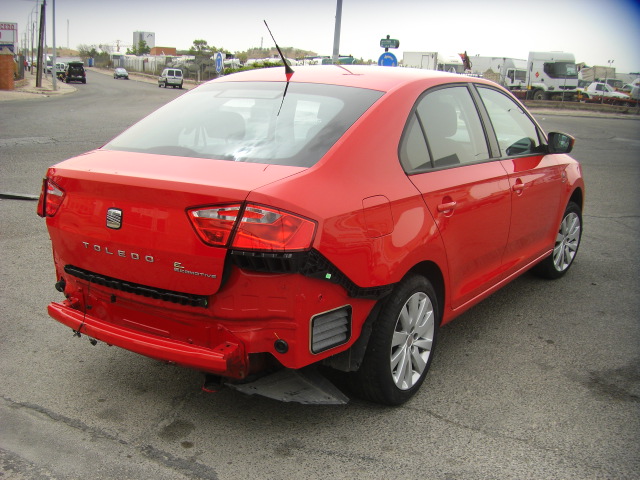 SEAT TOLEDO 1.6 TDI 105CV