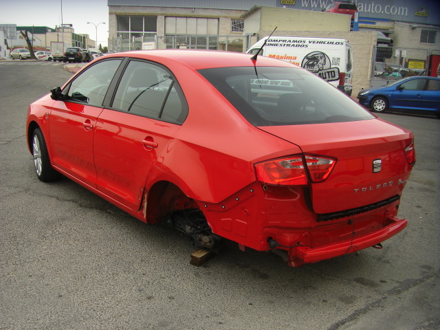 SEAT TOLEDO 1.6 TDI 105CV