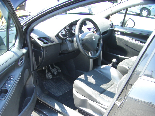 PEUGEOT 207 SW OUTDOOR 1.6 HDI 110CV