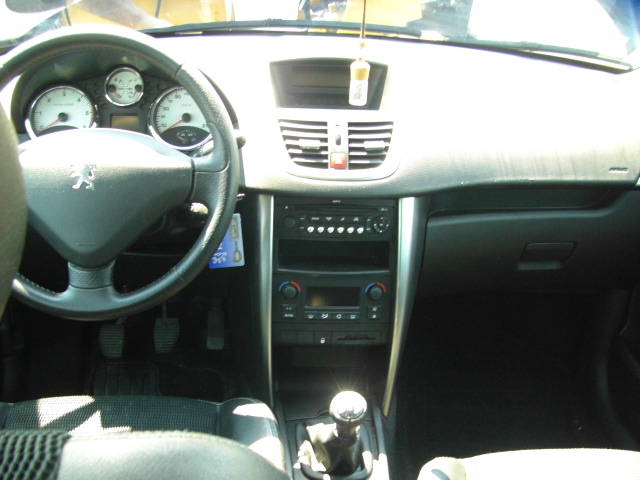 PEUGEOT 207 SW OUTDOOR 1.6 HDI 110CV