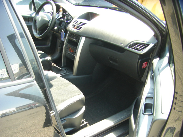 PEUGEOT 207 SW OUTDOOR 1.6 HDI 110CV