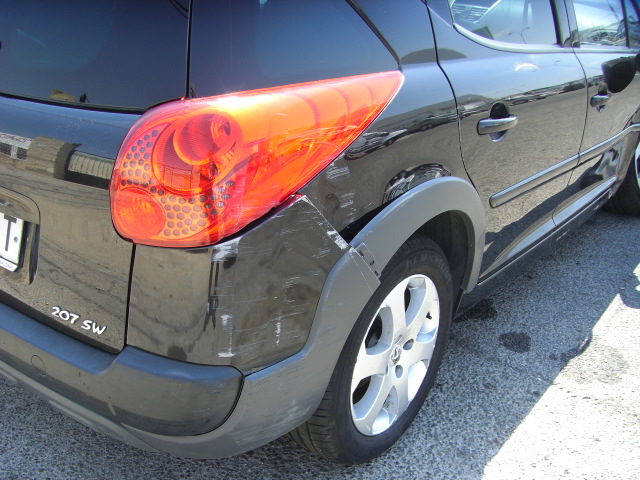 PEUGEOT 207 SW OUTDOOR 1.6 HDI 110CV