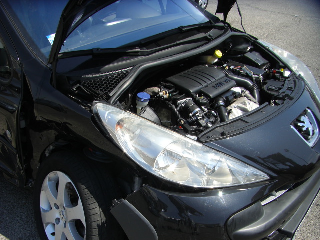 PEUGEOT 207 SW OUTDOOR 1.6 HDI 110CV