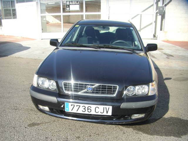 VOLVO V-40 1.8 GASOLINA 122CV FAMILIAR