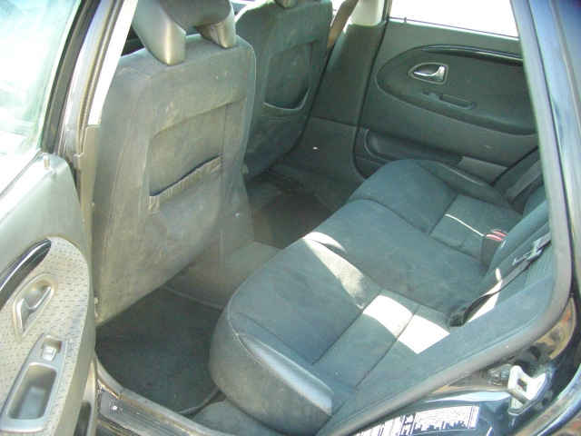 VOLVO V-40 1.8 GASOLINA 122CV FAMILIAR