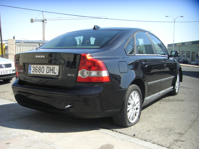VOLVO S-40 2.0 D 136CV