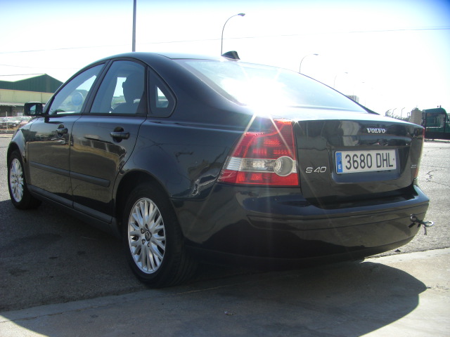 VOLVO S-40 2.0 D 136CV