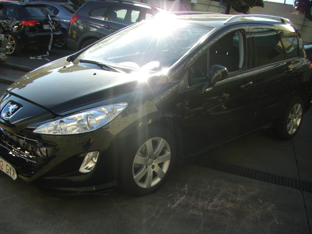 PEUGEOT 308 SW SPORT 1.6 HDI 110CV 7 PLAZAS