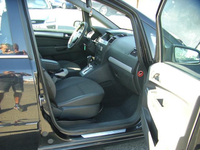 OPEL ZAFIRA 1.9 CDTI 100CV AUTOMATICA 7 PLAZAS