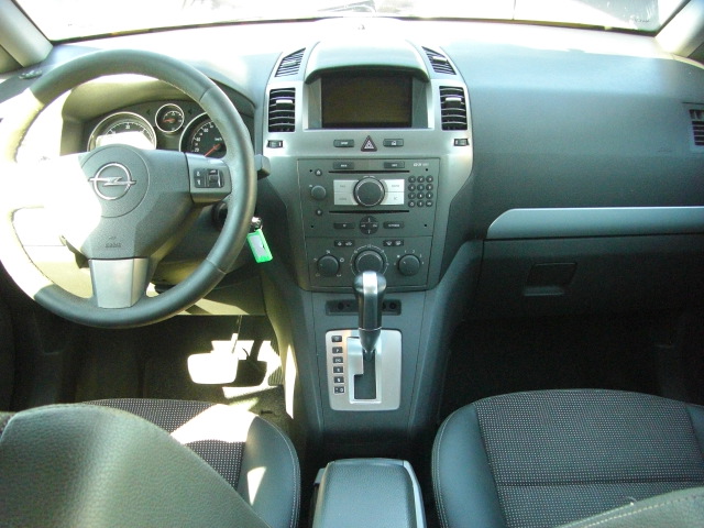 OPEL ZAFIRA 1.9 CDTI 100CV AUTOMATICA 7 PLAZAS