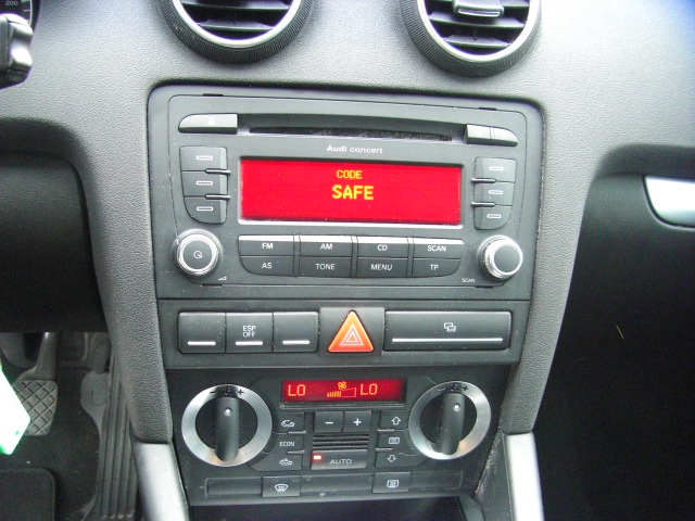 AUDI A-3 S LINE 2.0 TDI 140CV