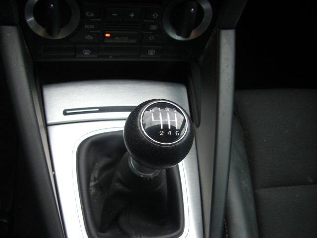 AUDI A-3 S LINE 2.0 TDI 140CV