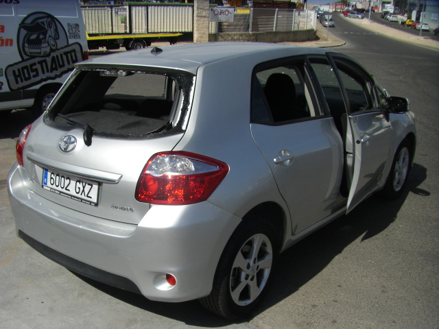 TOYOTA AURIS 1.4 D4D  ACTIVE AUTOMATICO 90CV