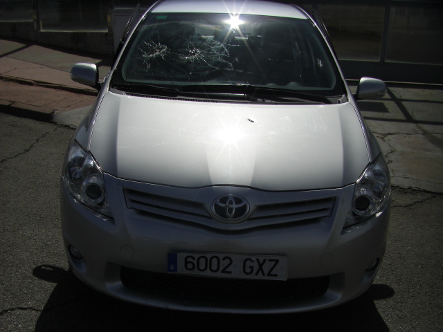 TOYOTA AURIS 1.4 D4D  ACTIVE AUTOMATICO 90CV