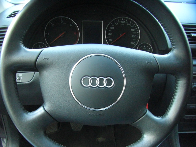 AUDI A-4 1.9 TDI 130CV VARIANT