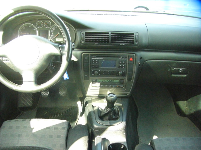 VOLKSWAGEN PASSAT 1.9 TDI VARIANT 130CV