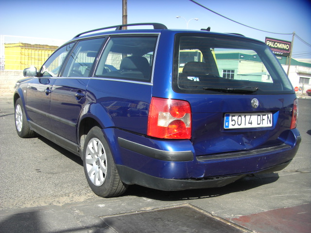 VOLKSWAGEN PASSAT 1.9 TDI VARIANT 130CV