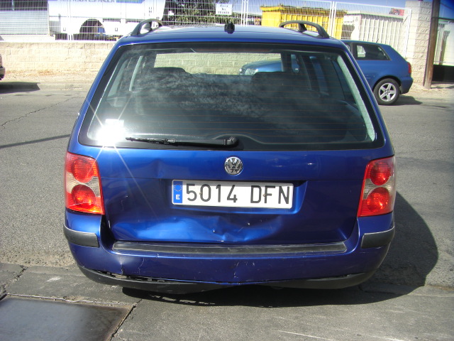VOLKSWAGEN PASSAT 1.9 TDI VARIANT 130CV