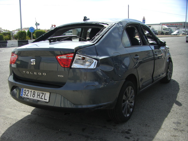 SEAT TOLEDO 1.6 CRDI 105 CV