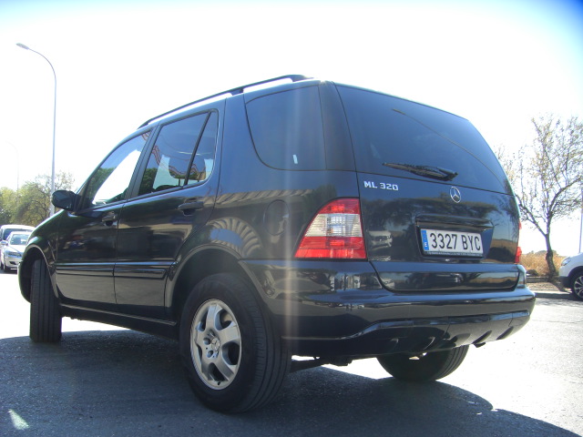 MERCEDES BENZ ML 320 GASOLINA 217CV AUTOMATICO