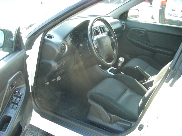 SUBARU IMPREZA 2.0 GASOLINA 125CV