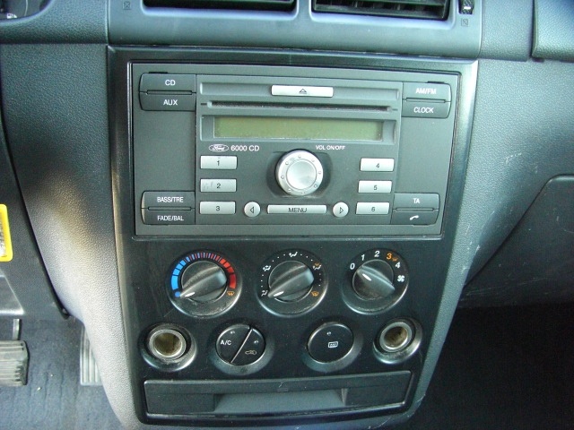 FORD TOURNEO CONNECT 1.8 CDTI KOMBI 230L 110CV