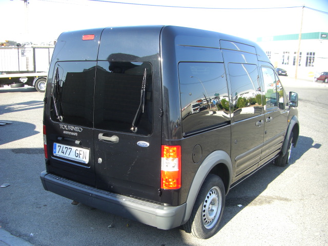 FORD TOURNEO CONNECT 1.8 CDTI KOMBI 230L 110CV