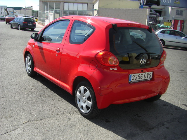 TOYOTA AYGO 1.0 GASOLINA 68CV