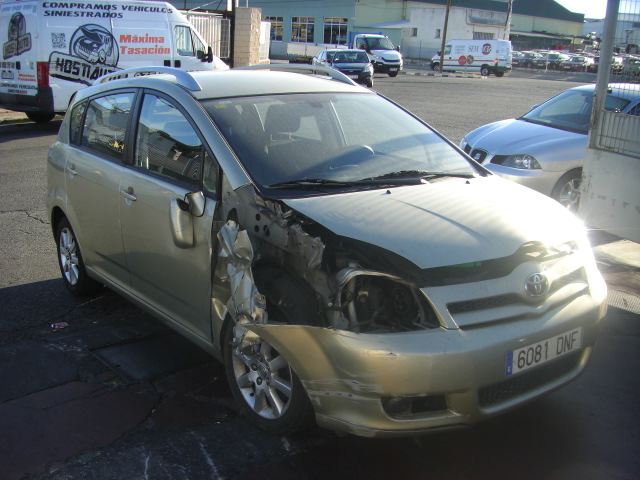 TOYOTA COROLLA 2.0 D4D