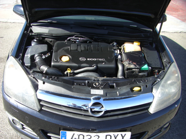 OPEL ASTRA GTC 1.9 CDTI 120CV