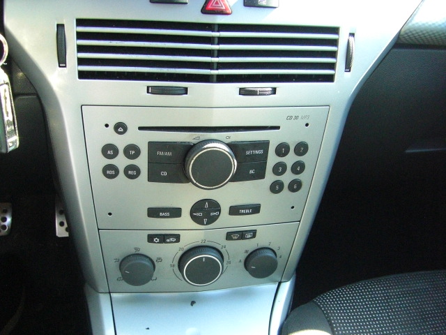 OPEL ASTRA GTC 1.9 CDTI 120CV