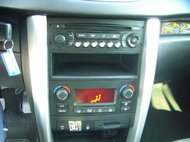 PEUGEOT 207 1.4 VTI 16V SPORT 95CV GASOLINA