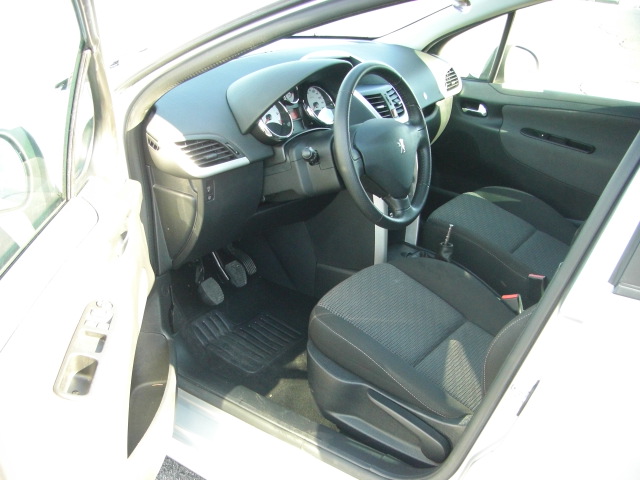 PEUGEOT 207 1.4 VTI 16V SPORT 95CV GASOLINA