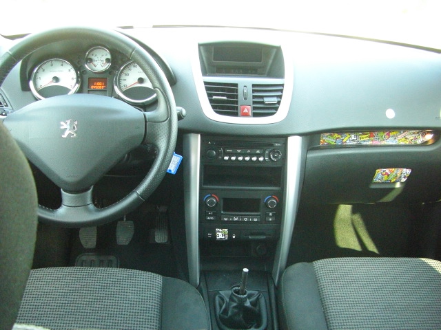 PEUGEOT 207 1.4 VTI 16V SPORT 95CV GASOLINA