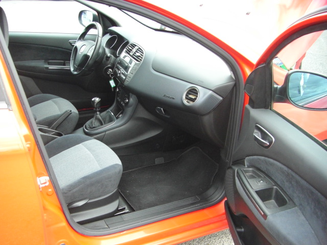 FIAT BRAVO 1.9 JTD 120CV