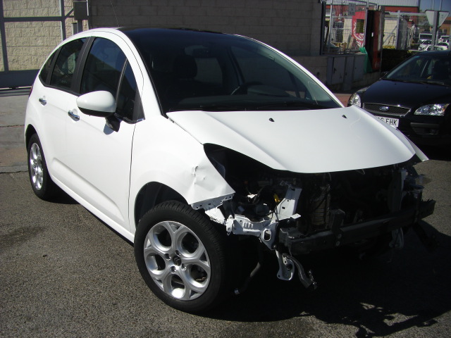 CITROEN C-3 PURETECCH COLLECTION 1.2 GASOLINA 82CV